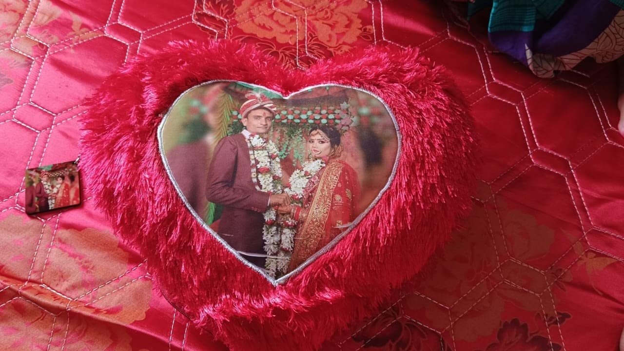 Personalized Fur Cushion – Heart & Square Shape with Photo, Message & Free Keychain - Image 4